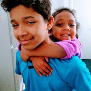 Meet your Posher, Cassandra